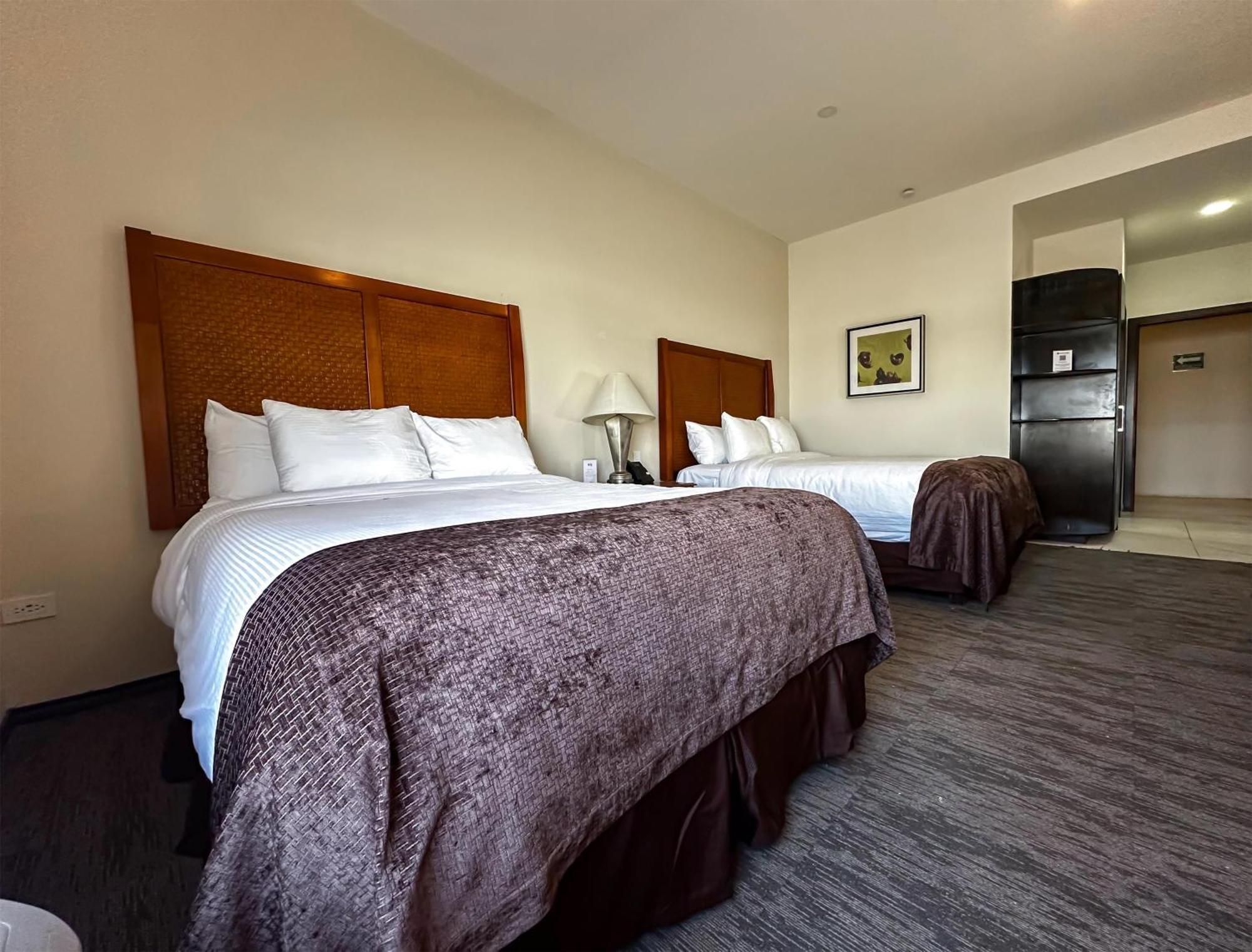 Best Western Plus Sacramento Чіуауа Екстер'єр фото